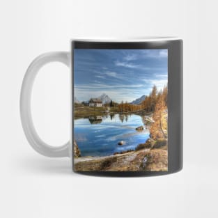 House on the lake Mug